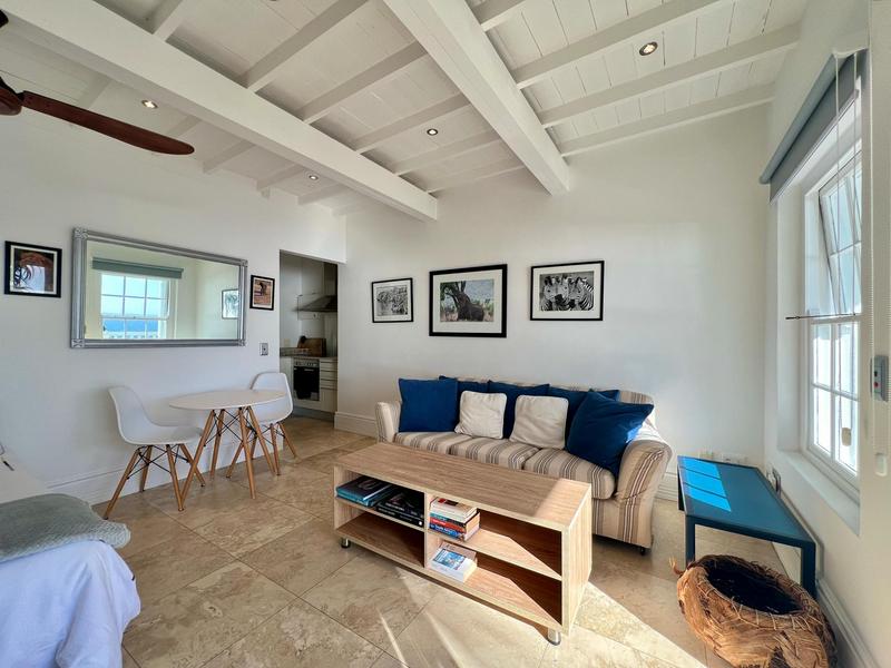 To Let 1 Bedroom Property for Rent in Llandudno Western Cape